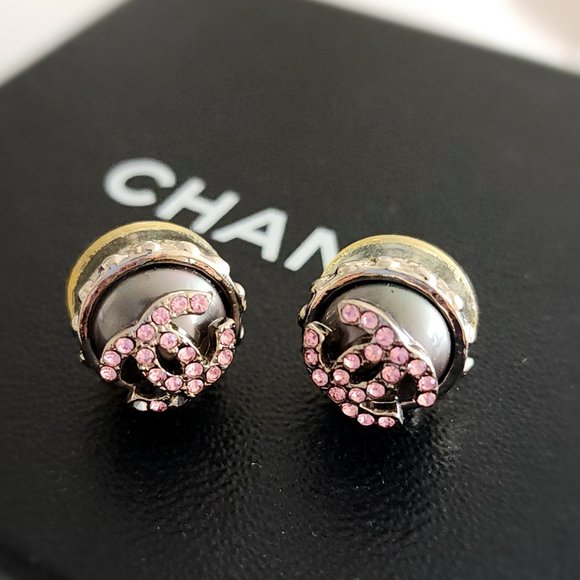 Chanel vintage stud CC earrings with pink rhinestones - Picture 1 of 4